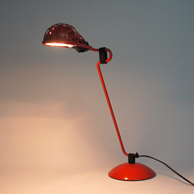 80’s LUMINA ITALIA ” Igloo ” Desk Light