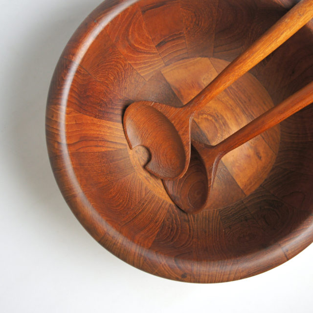 Denmark “Jens.H.Quistgaard” Teak Bowl for “DANSK”