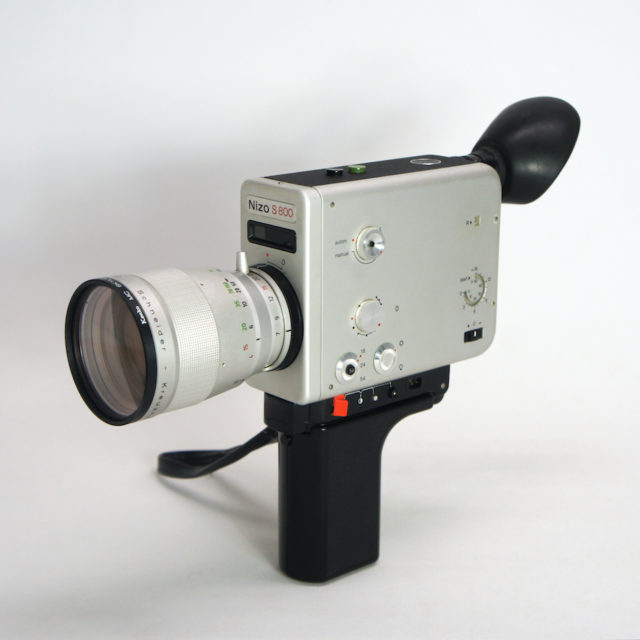 1975年 “BRAUN Nizo S800” Super8 Movie Camera by “Robert Oberheim / Dieter Rams”