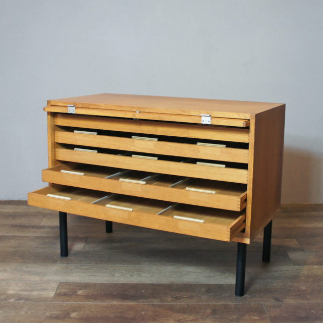 Denmark “Munch Møbler” M40 Drawing Cabinet by “Henning Jensen & Torben Valeur”