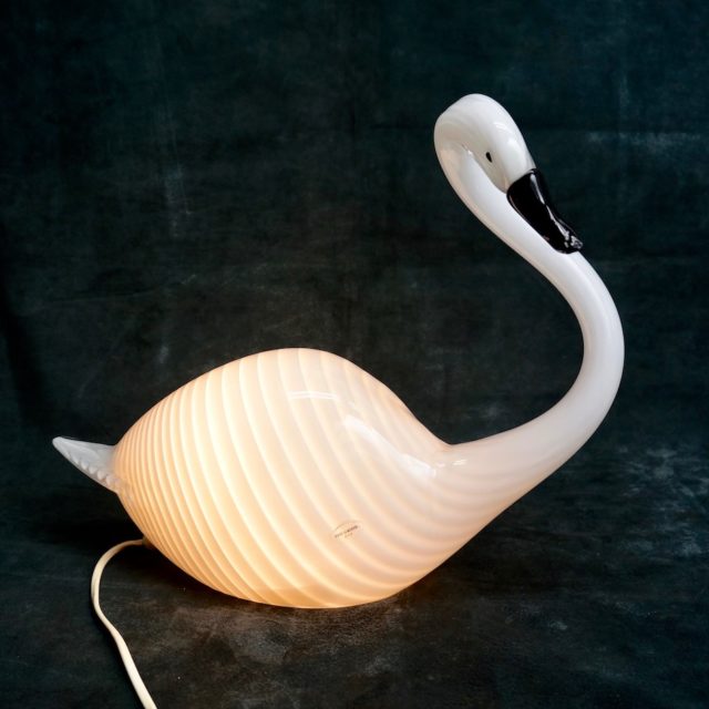 70’s Italy “Licio Zanetti” Murano Glass Swan Lamp