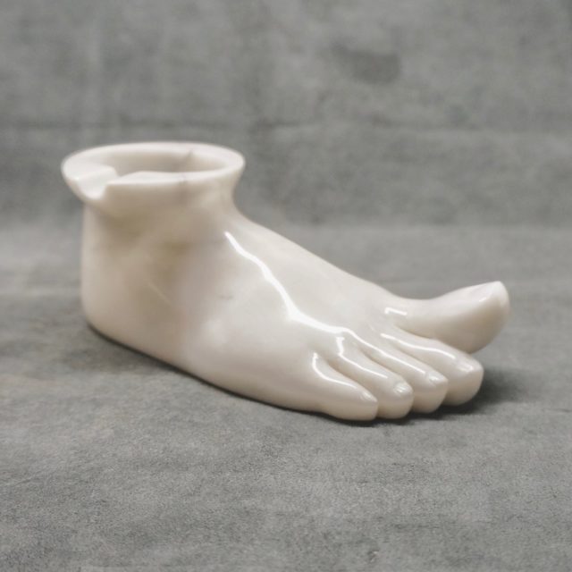 80’s Italy Carrara Marble Ankle Shape Ashtray