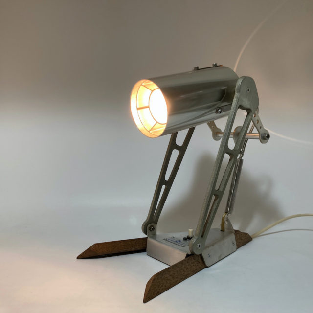 Graphio/buro-stil Full Custom Mechanical Stand Light