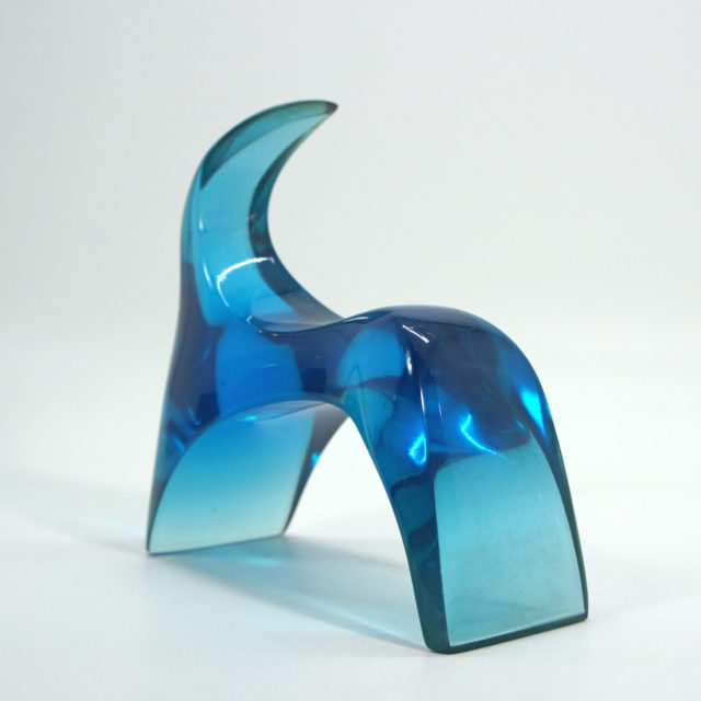 Midcentury Lucite animal Figure「Dog」