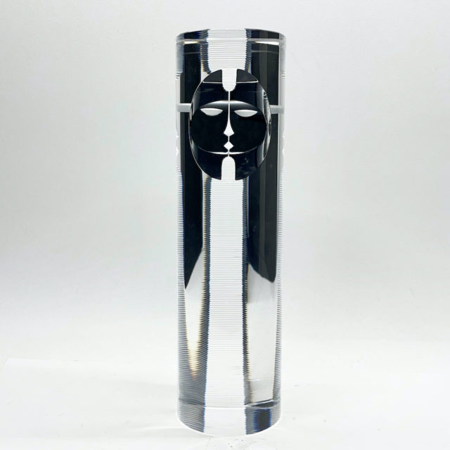 80’s”佐々文夫” 作 “保谷硝子”卓上彫刻