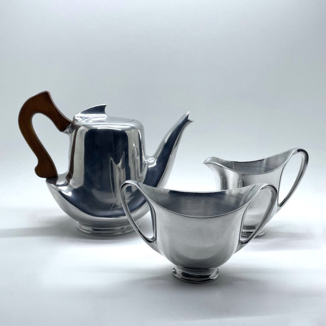 50’s U.K. “Picquot Ware” Tea Service 3piece Set : Dead Stock