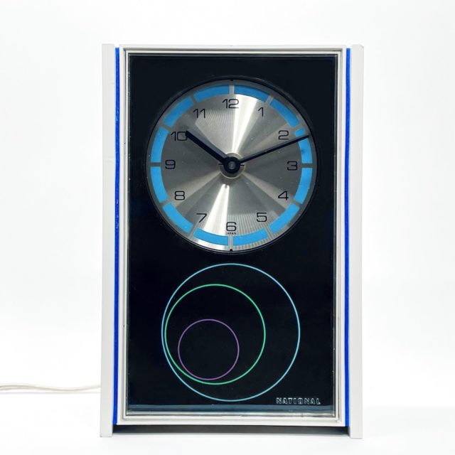 Graphio Custom Re-Make ▷ “National” Electric Clock “RINGLET” : Space-age