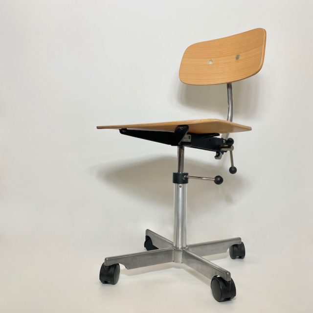 90’s Denmark “KEVI mini” Chair Distribut by “FRITZ HANSEN” : Beech Full Restoration