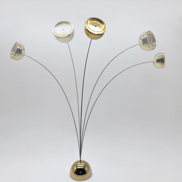 80’s “SEIKO” Swaying Head Table Mobile Clock