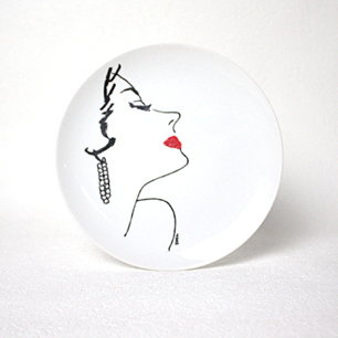 高沢圭一「口紅の女性」絵皿-2