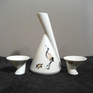 “Giorgetto Giugiaro” デザイン 新潟上原酒造「越後鶴亀」百対限定酒器セット