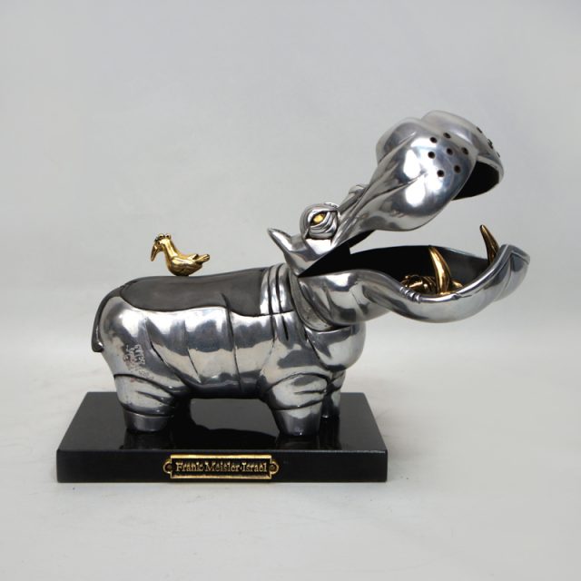 “Frank Meisler” Animals 「HIPPO」