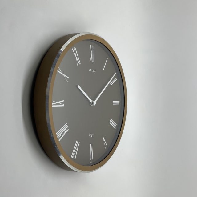 80’s “渡辺力 / Qデザイナーズ” オリジナル “SEIKO”「RIKI ROMAN」Wall Clock