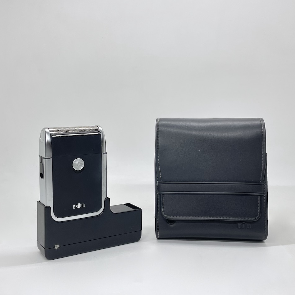 1972 “BRAUN” Rechargeable Shaver 「 Typ 5550 」 by Florian Seiffert & Robert Oberheim