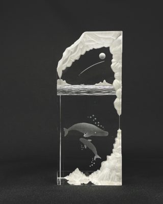 "HOYA / 保谷硝子" Crystal Landscape Art Sculpture : Whale