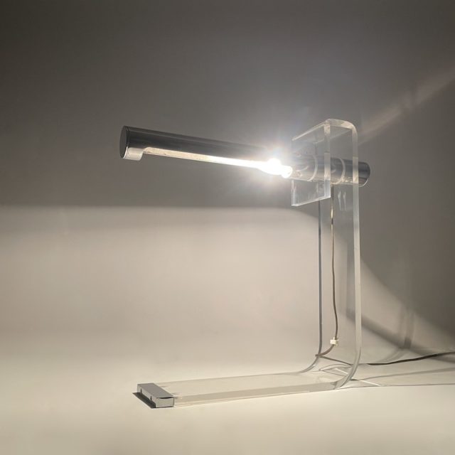 70s “Robert Sonneman” Lucite Base & Alminium Cylinder Table Lamp