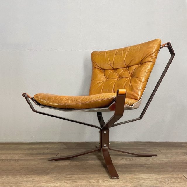 70s Denmark “Trygg Mobler” Leather Lounge Chair 「Superstar」